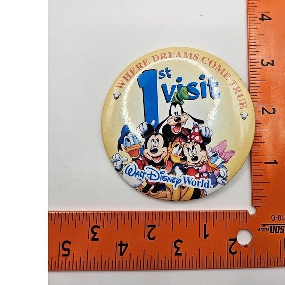 Walt‎ Disney World 1st Visit Button Pin Souvenir Mickey Vintage - Picture 2 of 3